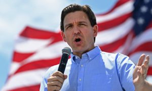 Photo of Florida Gov. Ron DeSantis on a story about the state of Florida filing a delay in a state supreme court sports betting case.
