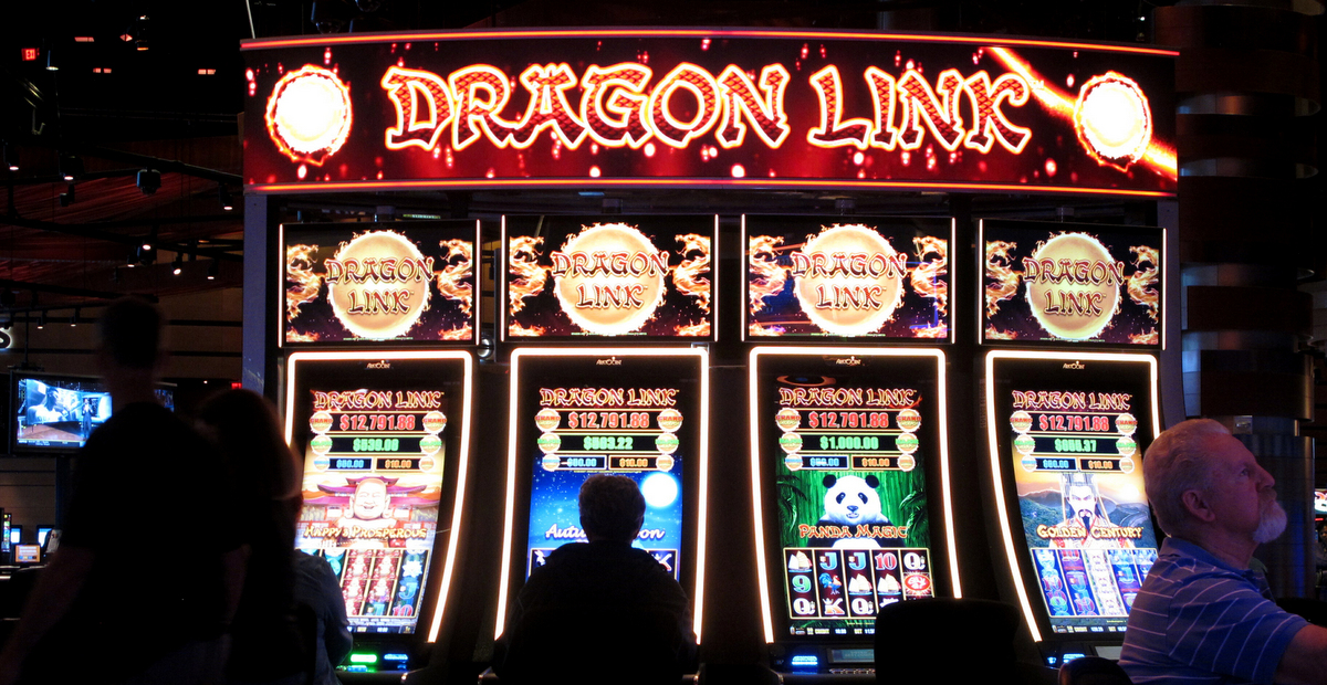 A Dragon Link slot machine