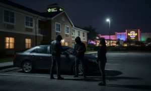 3-arrested-in-tampa-hotel-robbery-case-after-suspect-met-victim-at-sem-featured